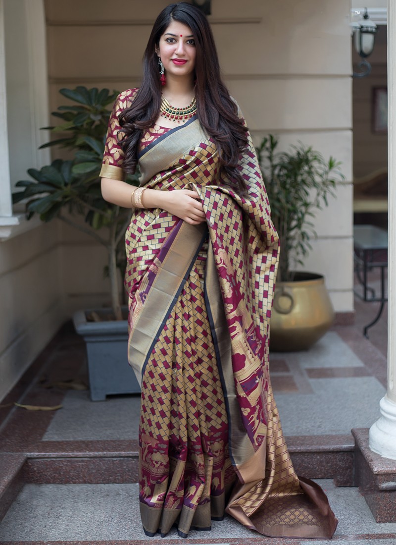 saree look for freshers party