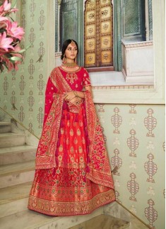 Classy Look Banarasi Silk Lehenga Choli With Contrast Dupatta With Small Work Border