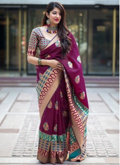 Decent Look Party Wear Banarasi Silk saree