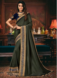 Decent Look Plain Saree With Contrast Heavy Work Blouse Piece