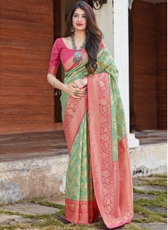 Decent Look Soft Silk Weaving Saree With Contrast Blouse Piece