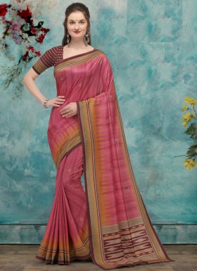 Elegant Look Silk Saree With Contrast Blouse Piece