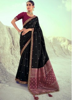 Elegant Slub Silk Fabric Saree With Contrast Weaving Blouse Piece