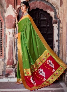 Elegant Soft Banarasi Silk Material Saree WIth Contrast Heavy Work Blouse Piece