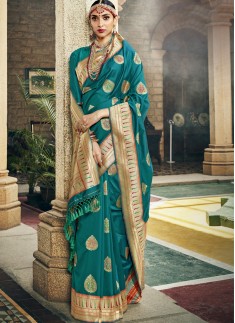 Exclusive Silk Saree With Decent Banarasi Border And Rich Pallu