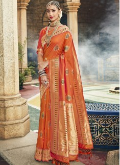 Exclusive Silk Saree With Decent Banarasi Border And Rich Pallu