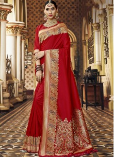 Exclusive Silk Saree With Decent Banarasi Border And Rich Pallu