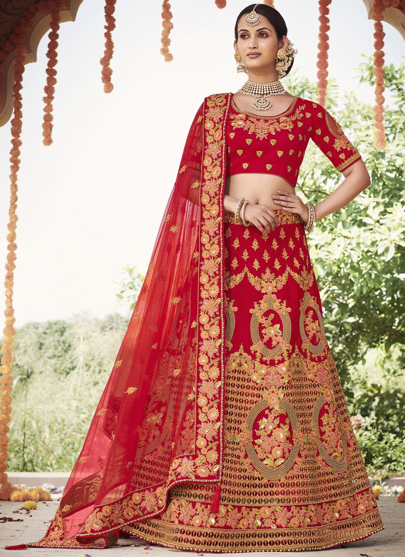 gorgeous wedding lehenga