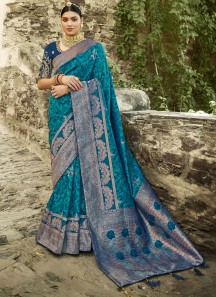 Magnificent Soft Banarasi Silk Fabric Saree With Contrast Heavy Work Blouse Piece