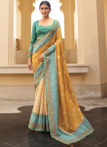 Patola Print Crepe Material Saree With Contrast Blouse piece