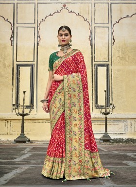 Scintillating Silk Wedding Saree