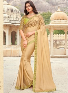 Stylish Small Border Saree With Contrast Designer Heavy Blouse Piece